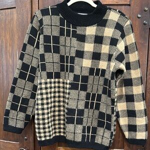 Alfred Dunner Black and Tan Patterned Crewneck Sweater